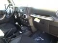 Black - Wrangler Rubicon 4x4 Photo No. 11