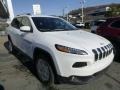 Bright White - Cherokee Latitude 4x4 Photo No. 7
