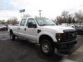Oxford White - F350 Super Duty XL Crew Cab 4x4 Photo No. 2
