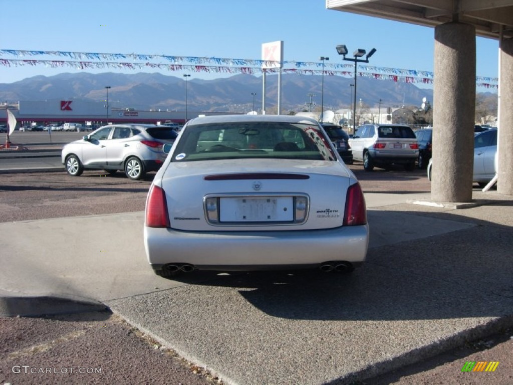 2003 DeVille Sedan - Sterling Silver / Dark Gray photo #10