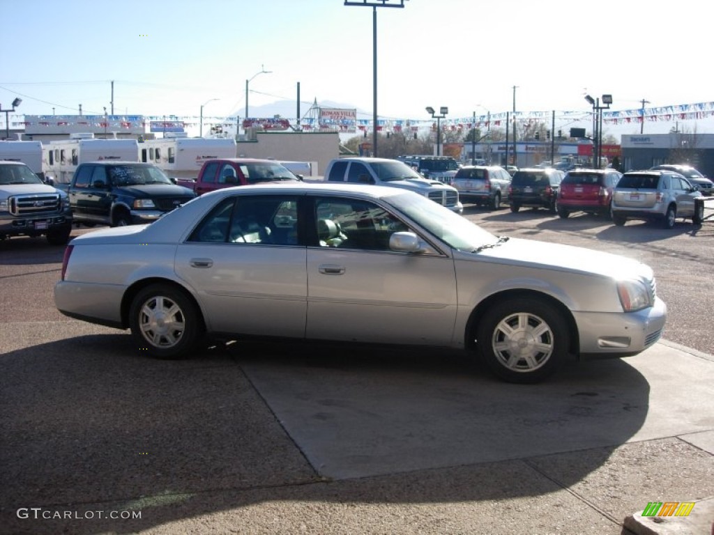 2003 DeVille Sedan - Sterling Silver / Dark Gray photo #13