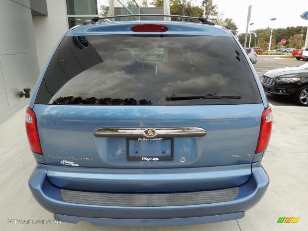 2007 Town & Country Touring - Marine Blue Pearl / Medium Slate Gray photo #3