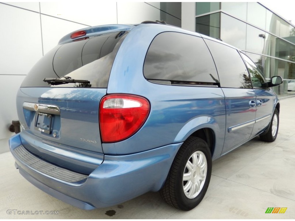 2007 Town & Country Touring - Marine Blue Pearl / Medium Slate Gray photo #4