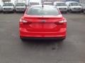 Race Red - Focus SE Sedan Photo No. 6