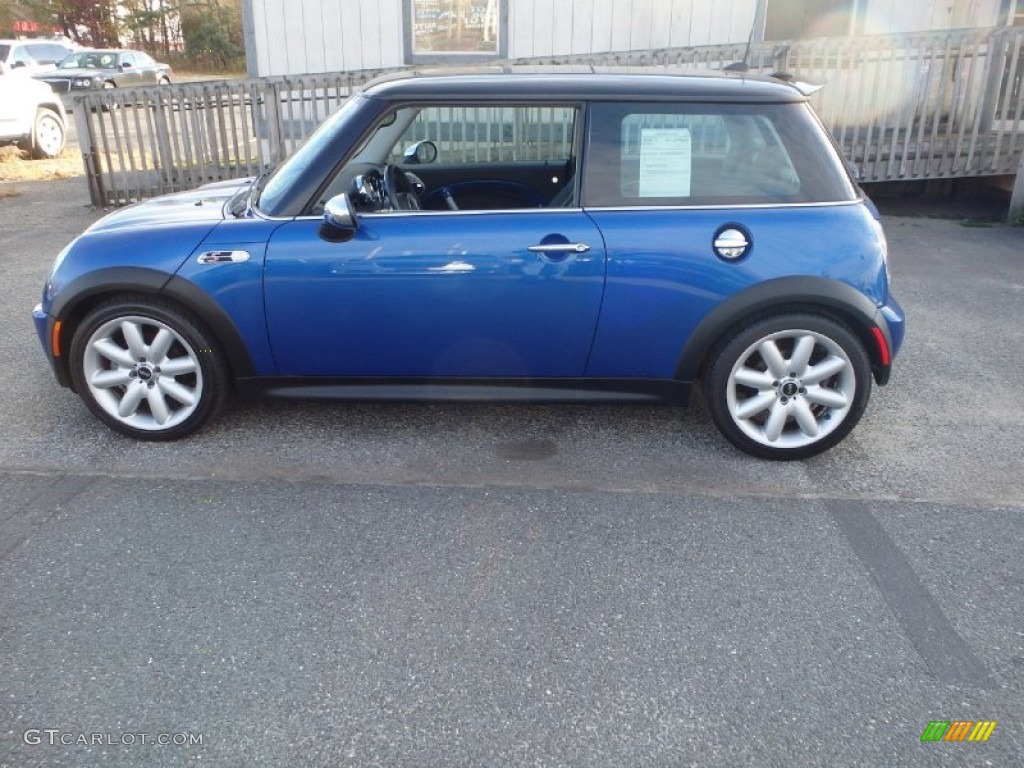 2006 Cooper S Hardtop - Hyper Blue Metallic / Panther Black photo #6