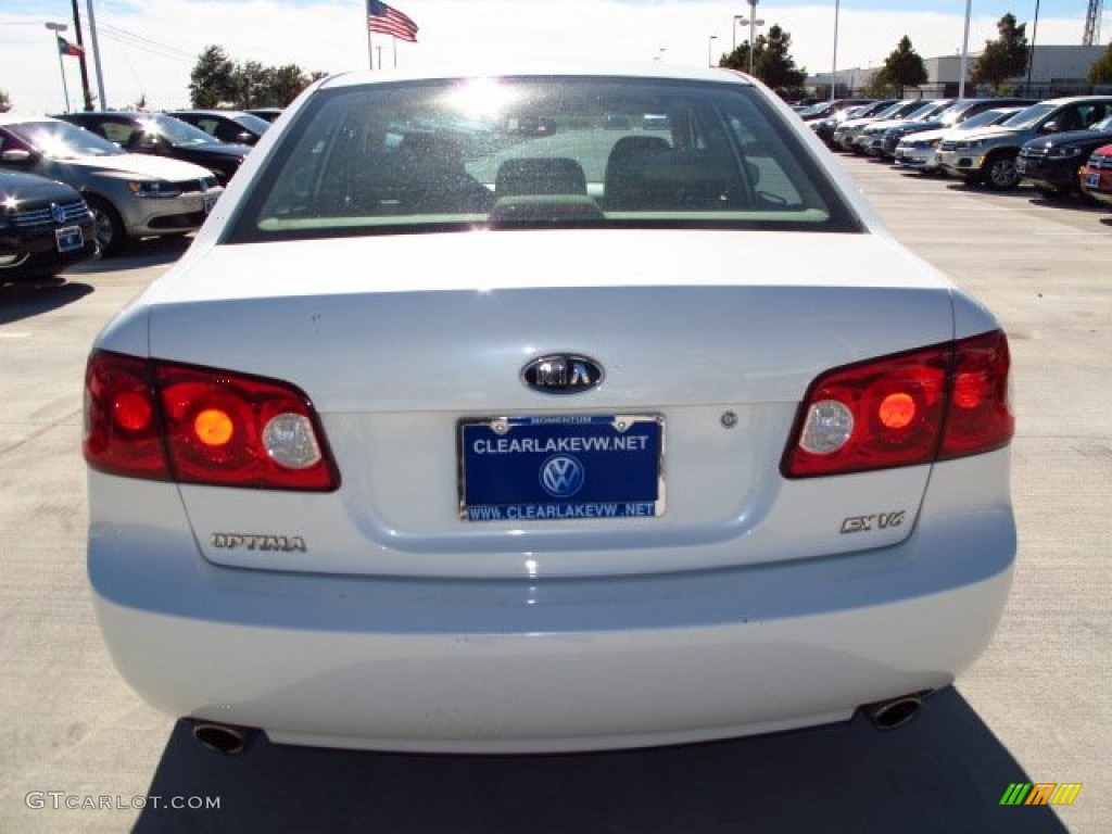 2006 Optima LX V6 - White / Beige photo #5