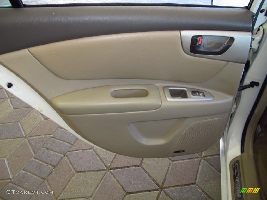 2006 Optima LX V6 - White / Beige photo #14