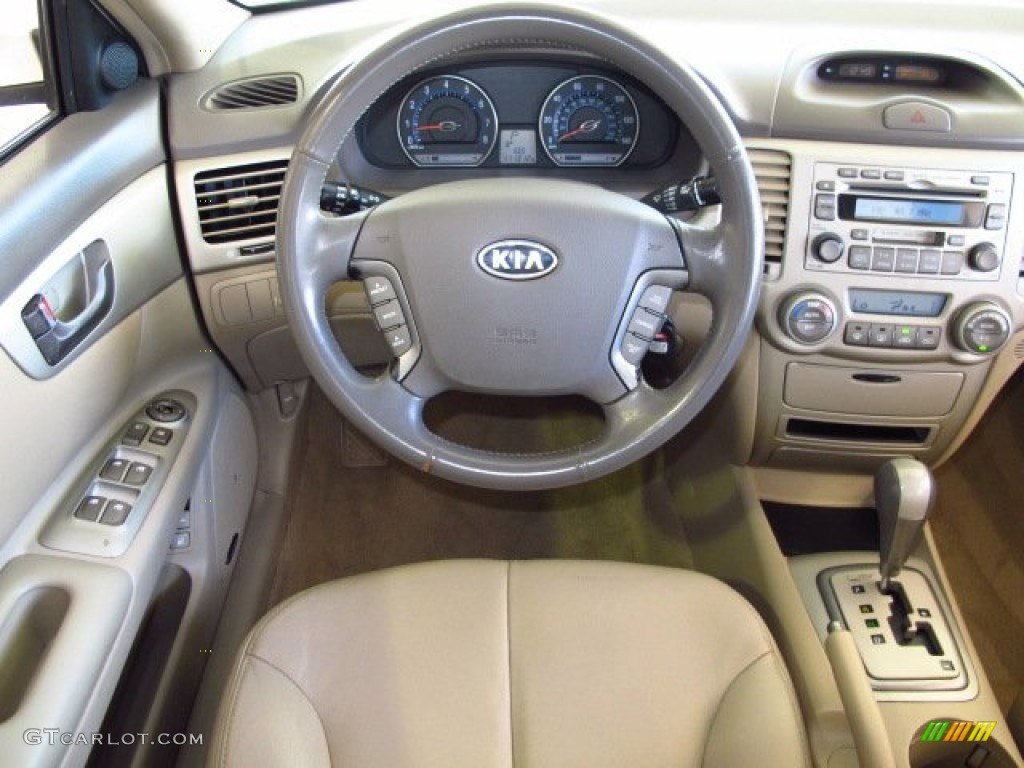 2006 Optima LX V6 - White / Beige photo #20