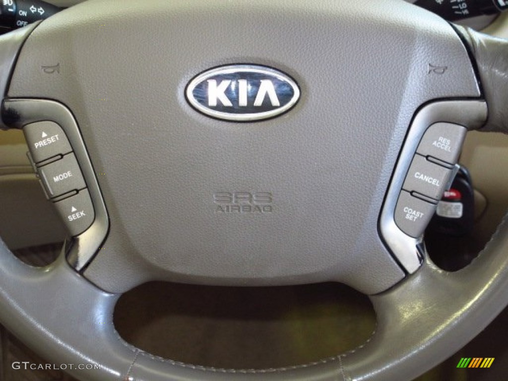 2006 Optima LX V6 - White / Beige photo #25