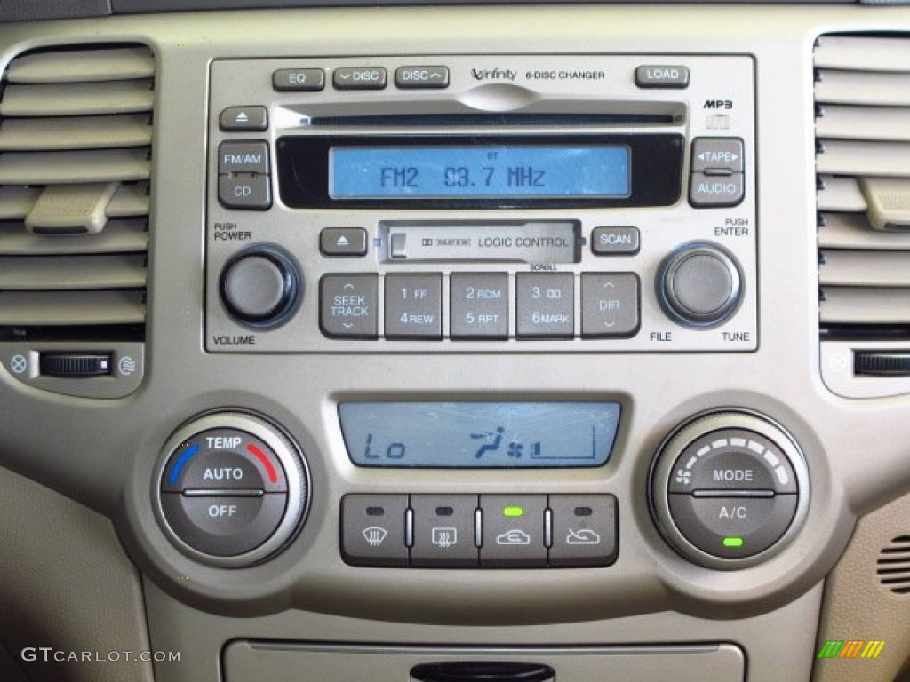 2006 Optima LX V6 - White / Beige photo #27