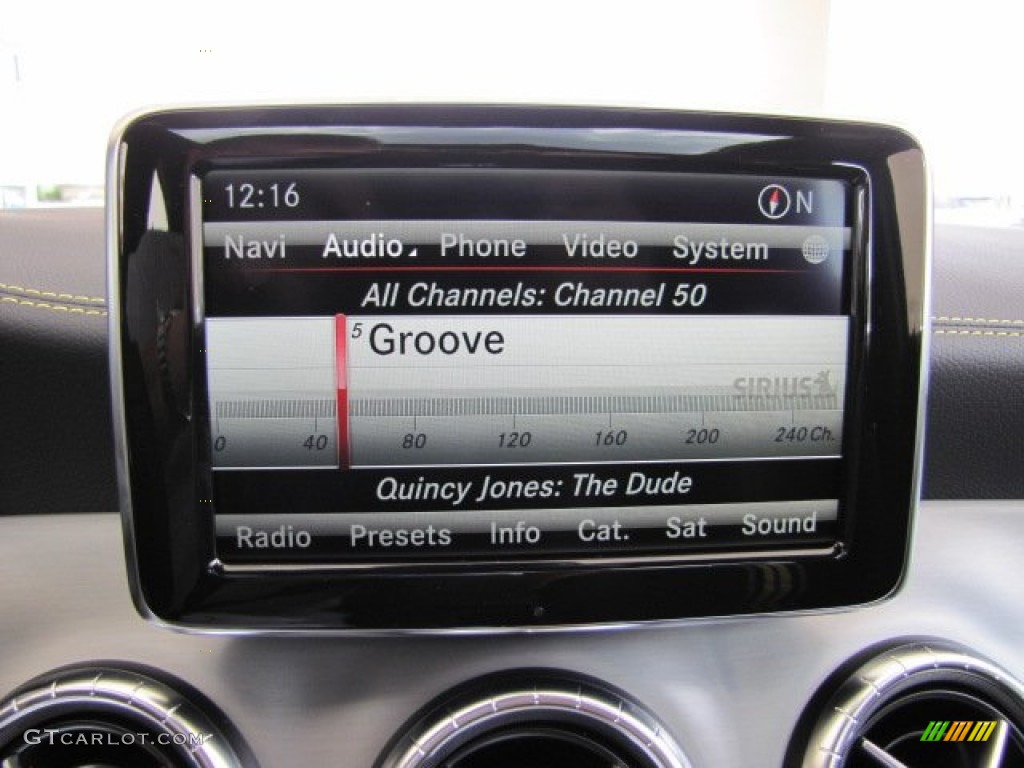2014 Mercedes-Benz CLA Edition 1 Audio System Photos