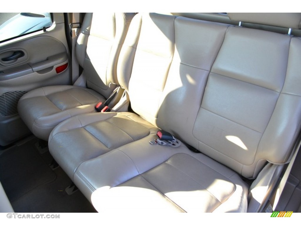 2003 F150 XLT SuperCrew 4x4 - Toreador Red Metallic / Medium Graphite Grey photo #6