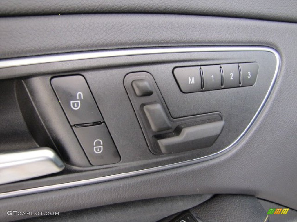 2014 Mercedes-Benz CLA Edition 1 Controls Photo #87904219