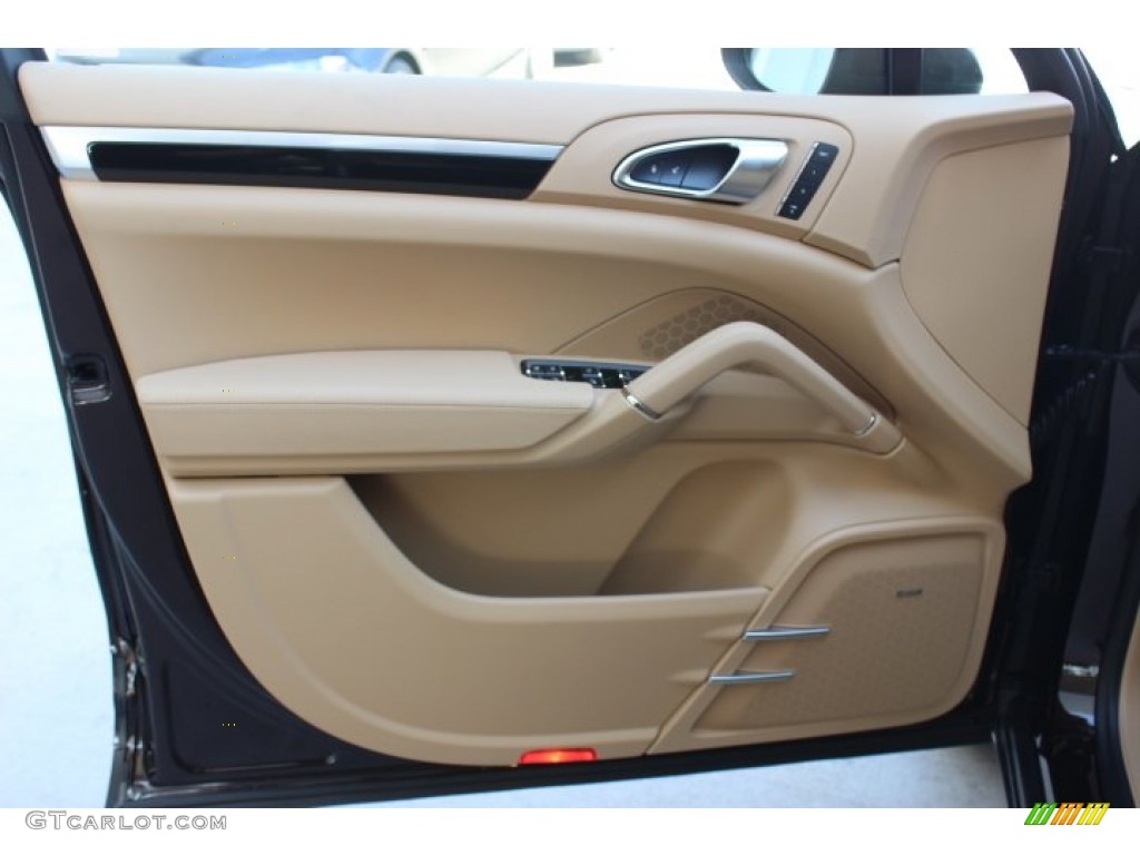 2014 Porsche Cayenne Diesel Luxor Beige Door Panel Photo #87906043