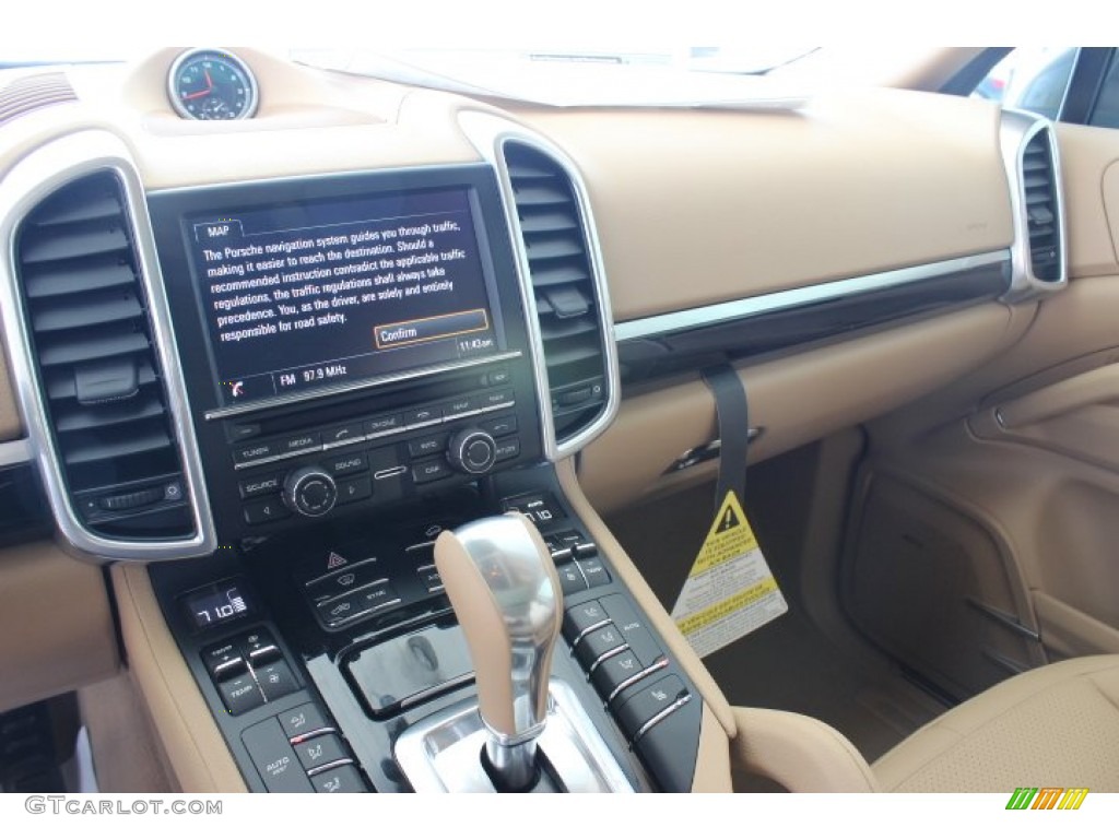 2014 Cayenne  - Umber Metallic / Luxor Beige photo #16