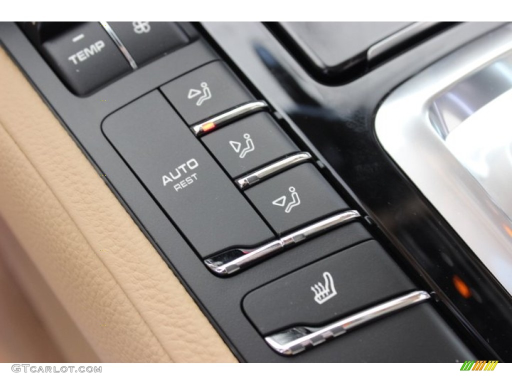 2014 Porsche Cayenne Standard Cayenne Model Controls Photo #87906604