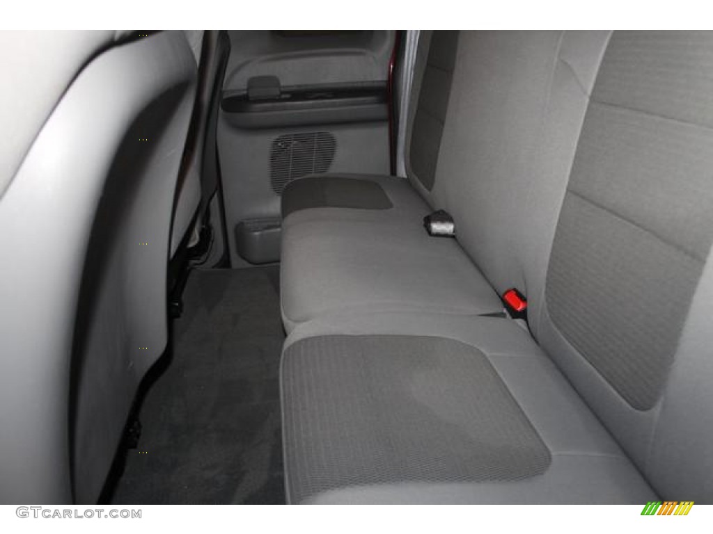 2004 F250 Super Duty XLT SuperCab 4x4 - Dark Toreador Red Metallic / Medium Flint photo #38