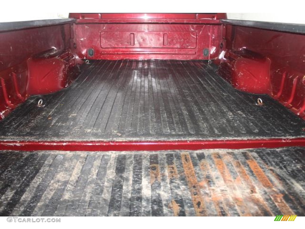 2004 F250 Super Duty XLT SuperCab 4x4 - Dark Toreador Red Metallic / Medium Flint photo #41