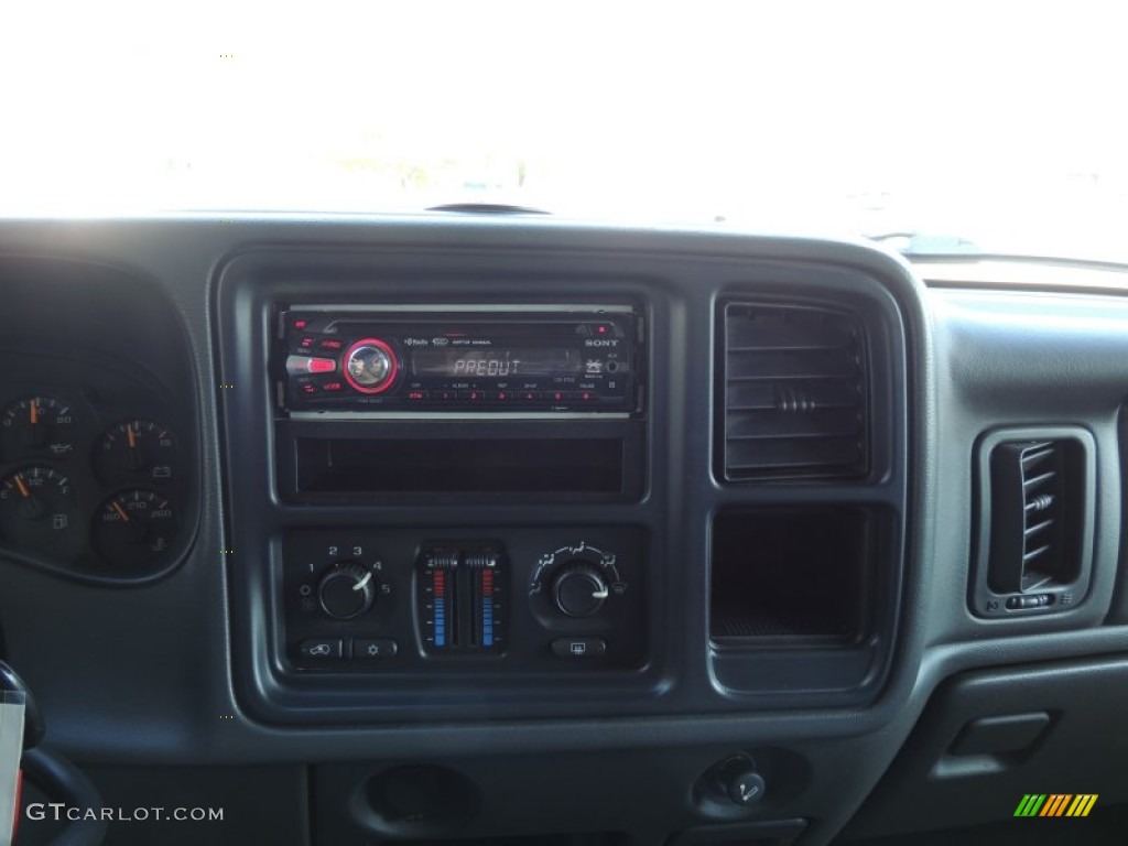 2005 Silverado 1500 LS Crew Cab - Dark Green Metallic / Dark Charcoal photo #17