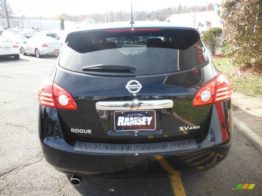 2011 Rogue SV AWD - Wicked Black / Black photo #5