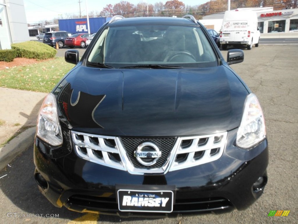 2011 Rogue SV AWD - Wicked Black / Black photo #8