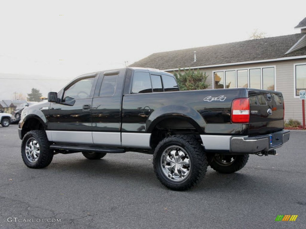 2004 F150 XLT SuperCab 4x4 - Black / Medium/Dark Flint photo #4