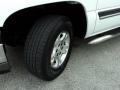 2005 Summit White Chevrolet Avalanche LT  photo #34