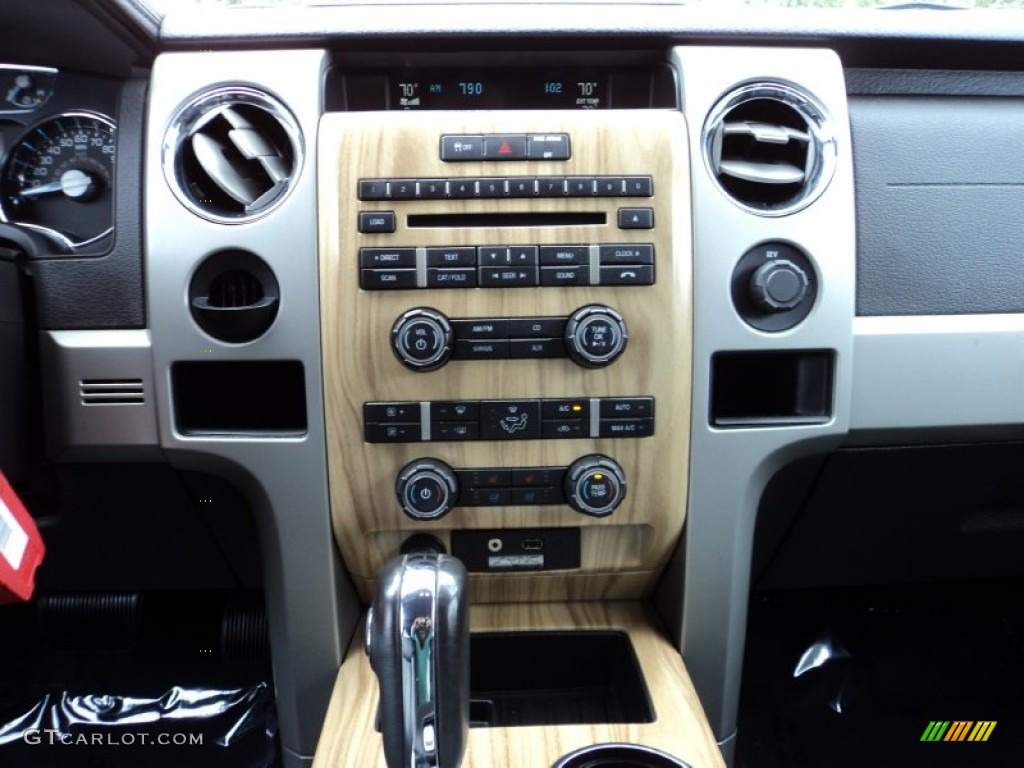 2011 Ford F150 Lariat SuperCrew Controls Photo #87919779