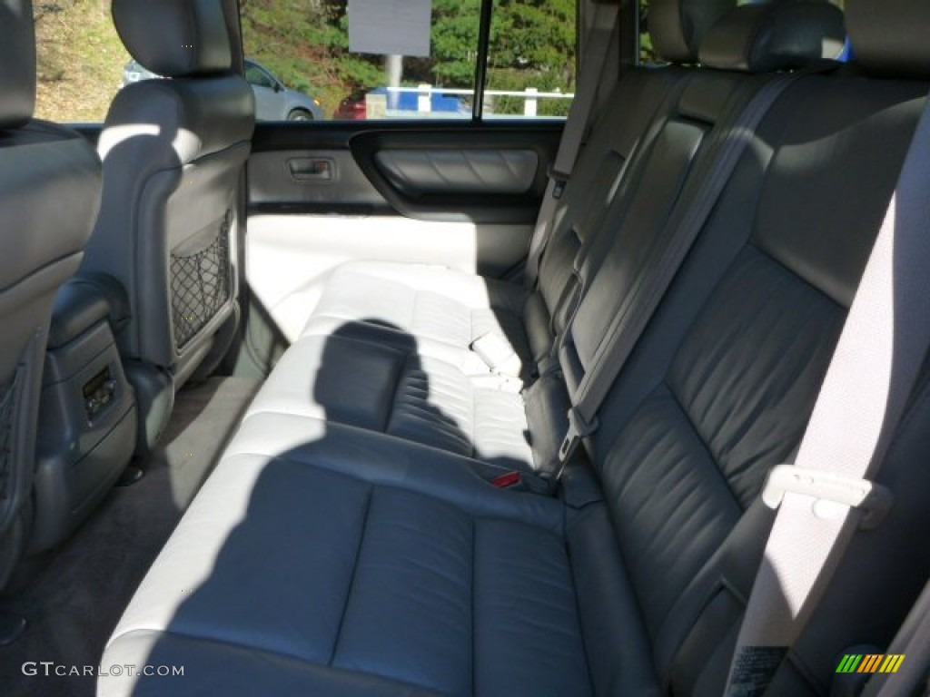 2004 Land Cruiser  - Galactic Gray Mica / Stone photo #10
