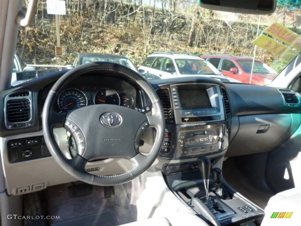 2004 Land Cruiser  - Galactic Gray Mica / Stone photo #12