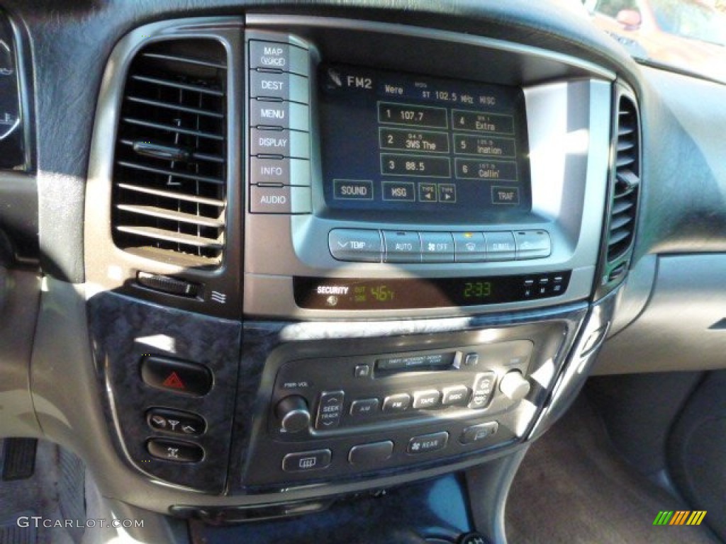 2004 Land Cruiser  - Galactic Gray Mica / Stone photo #18