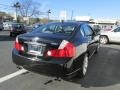 Black Obsidian - M 35x Sedan Photo No. 6