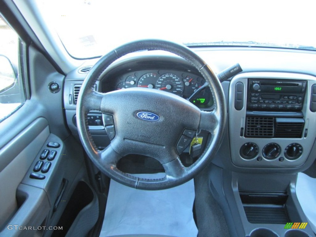 2004 Ford Explorer XLT Gray Dashboard Photo #87923469