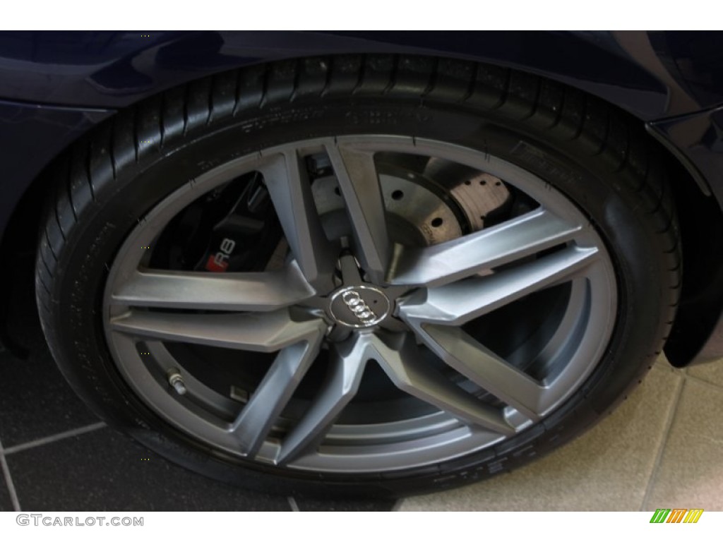 2014 R8 Spyder V10 - Sepang Blue Pearl Effect / Black photo #6