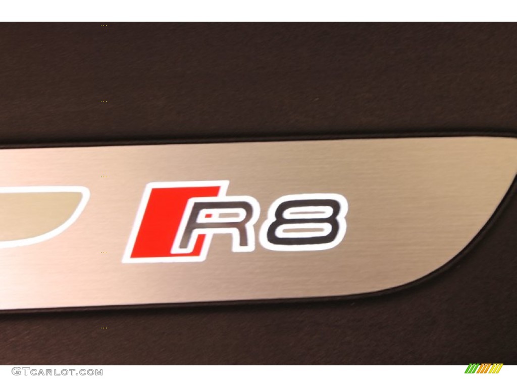 2014 R8 Spyder V10 - Sepang Blue Pearl Effect / Black photo #15