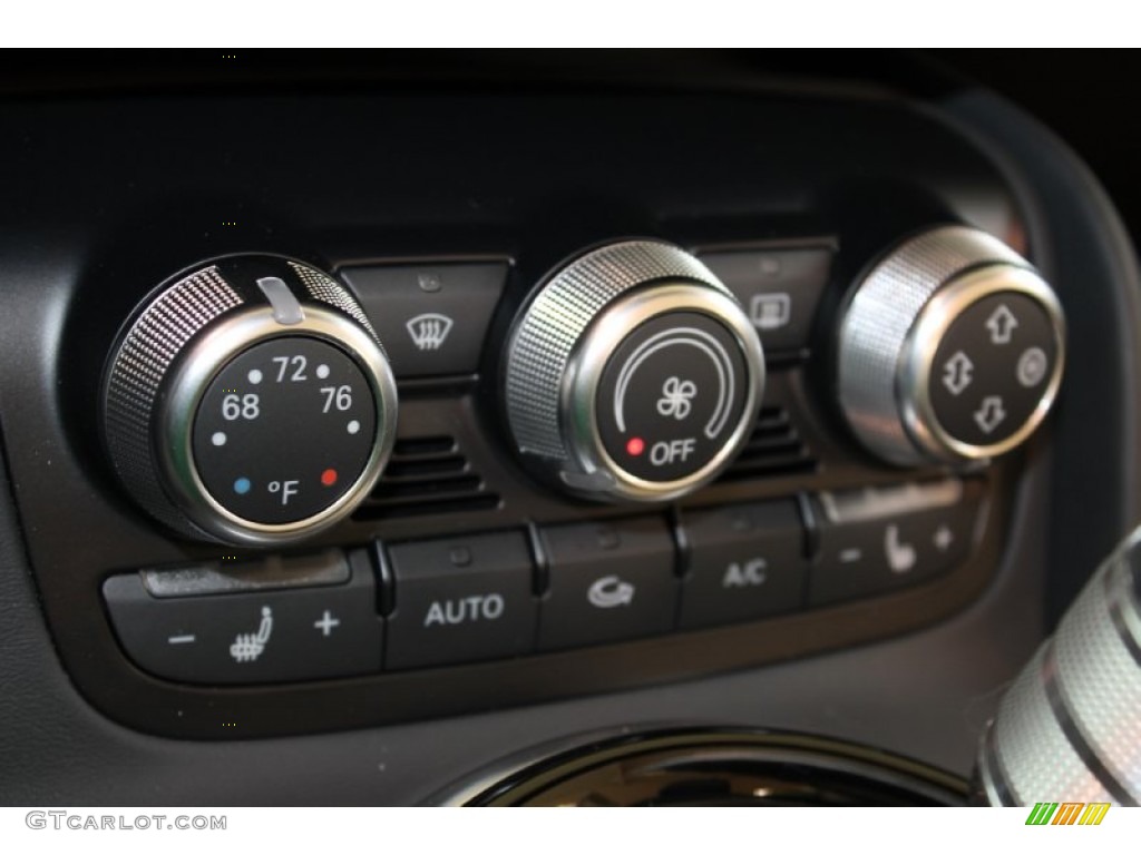 2014 Audi R8 Spyder V10 Controls Photo #87930729