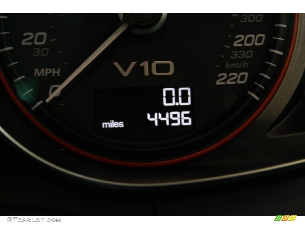 2014 R8 Spyder V10 - Sepang Blue Pearl Effect / Black photo #35