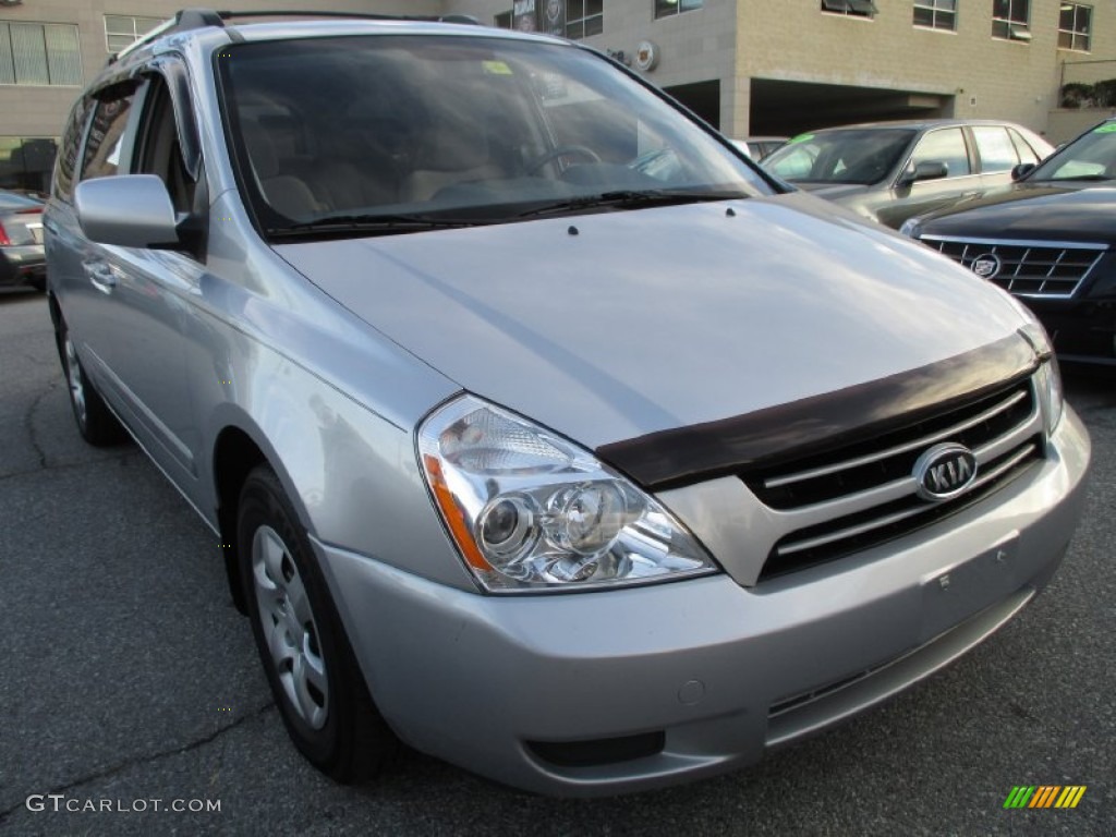 2007 Sedona LX - Silver / Gray photo #8