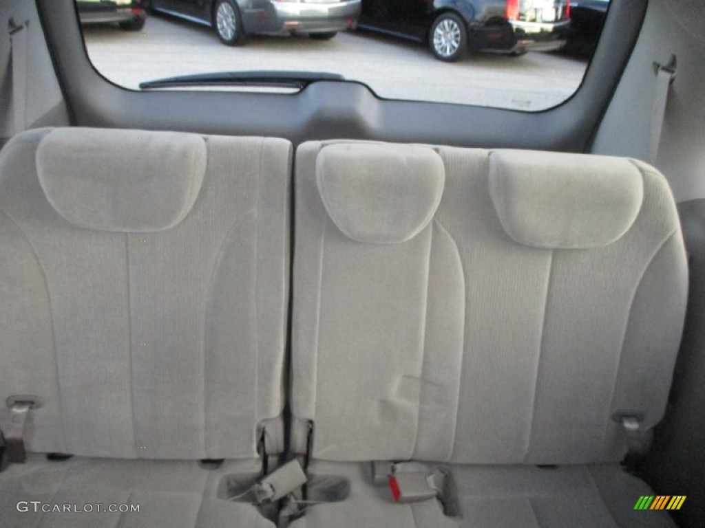 2007 Sedona LX - Silver / Gray photo #22