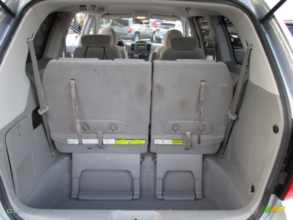 2007 Sedona LX - Silver / Gray photo #23