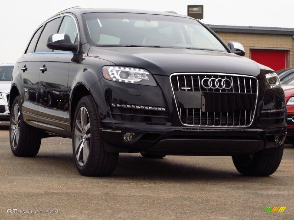 Orca Black Metallic Audi Q7