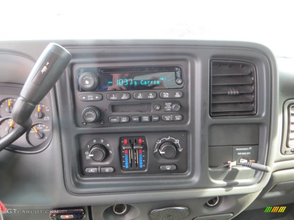 2004 Silverado 1500 LS Extended Cab - Sandstone Metallic / Dark Charcoal photo #36