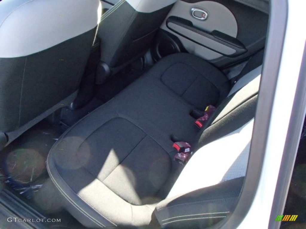 2014 Kia Soul + Rear Seat Photos