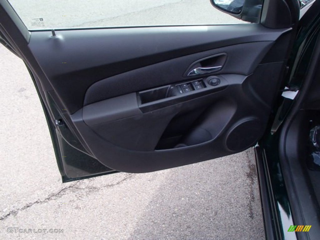 2014 Cruze LT - Rainforest Green Metallic / Jet Black photo #11