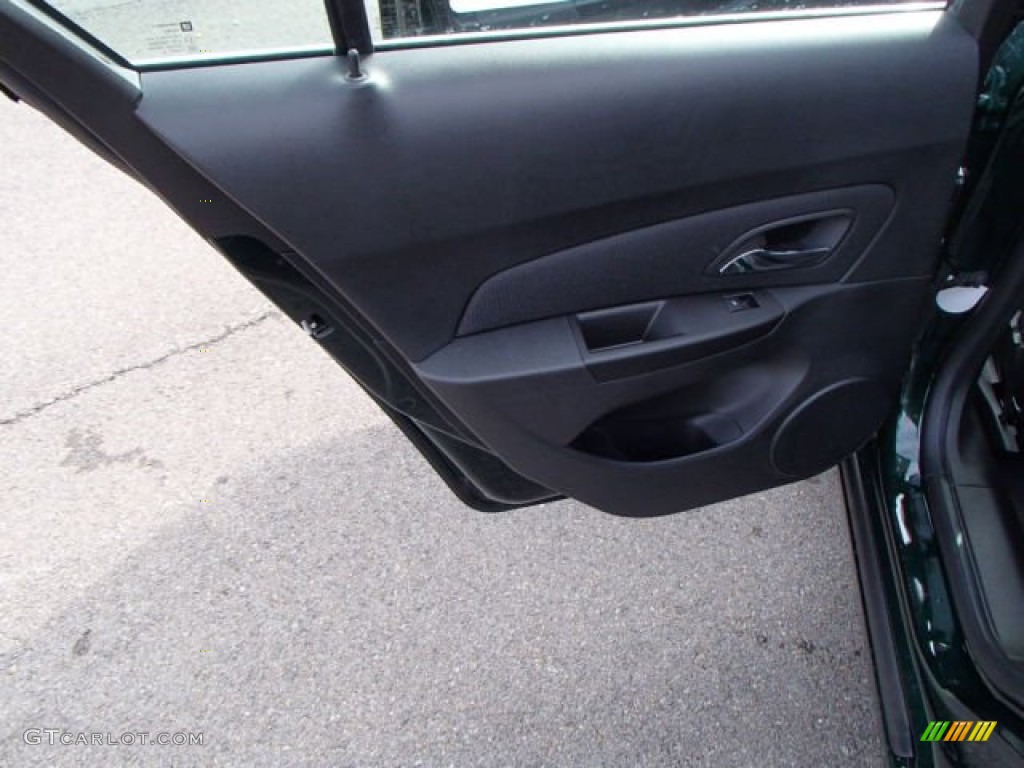 2014 Cruze LT - Rainforest Green Metallic / Jet Black photo #13