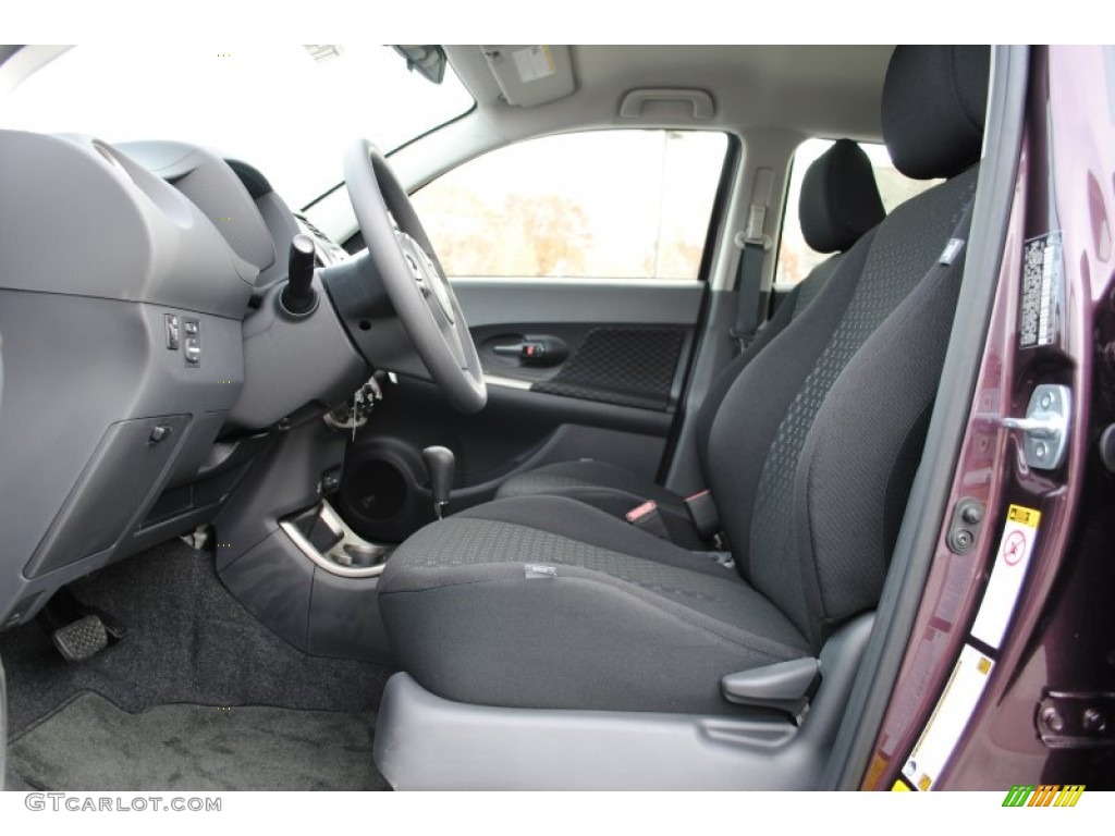 2014 Scion xD Standard xD Model Front Seat Photos