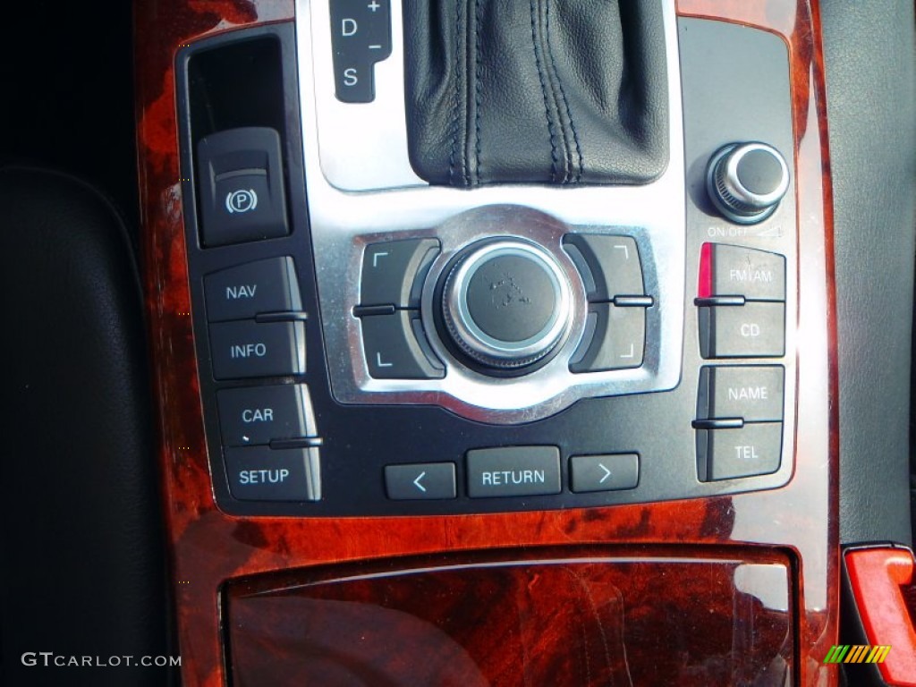 2007 Audi A6 3.2 quattro Avant Controls Photos
