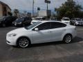Bright White - Dart SXT Photo No. 6