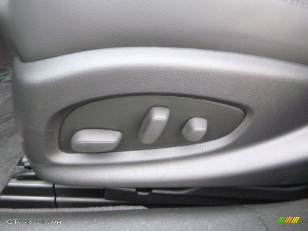 2014 Impala LT - Blue Ray Metallic / Jet Black photo #14