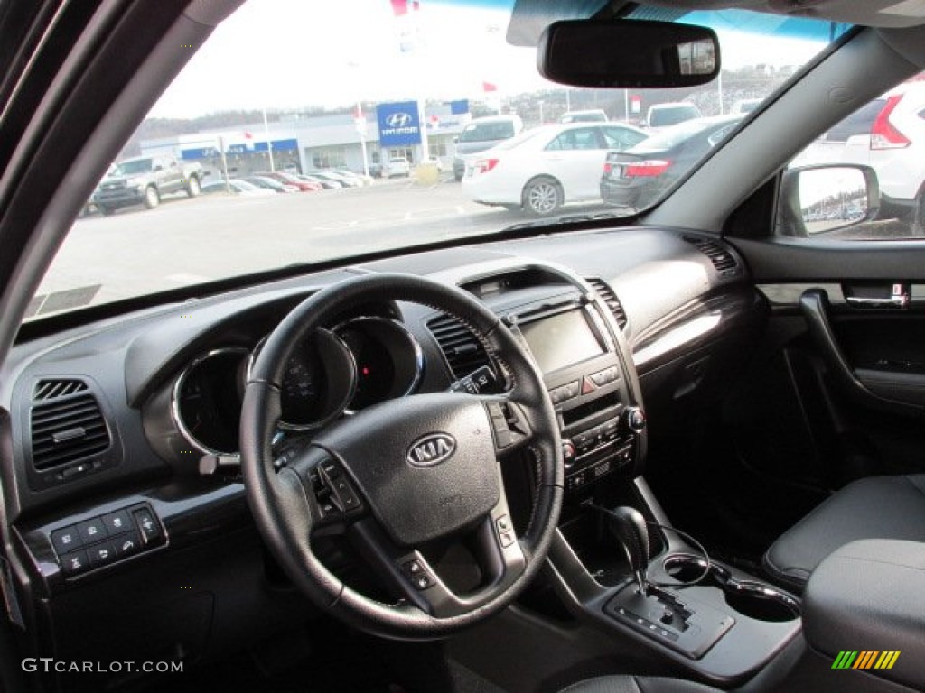 2013 Kia Sorento EX V6 AWD Black Dashboard Photo #87965769